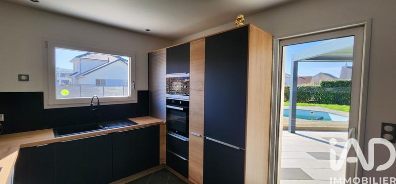 Maison - 190 m² - 7 pièces