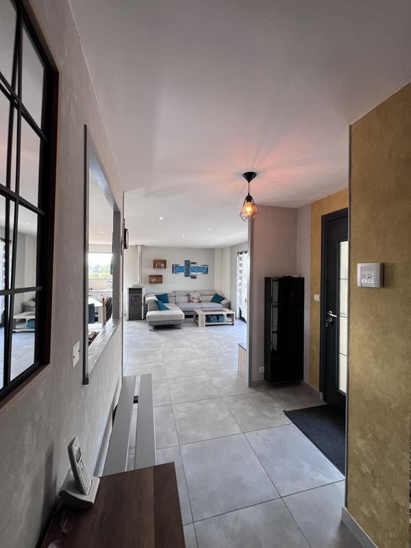 Maison traditionnelle - 100 m² - 5 pièces