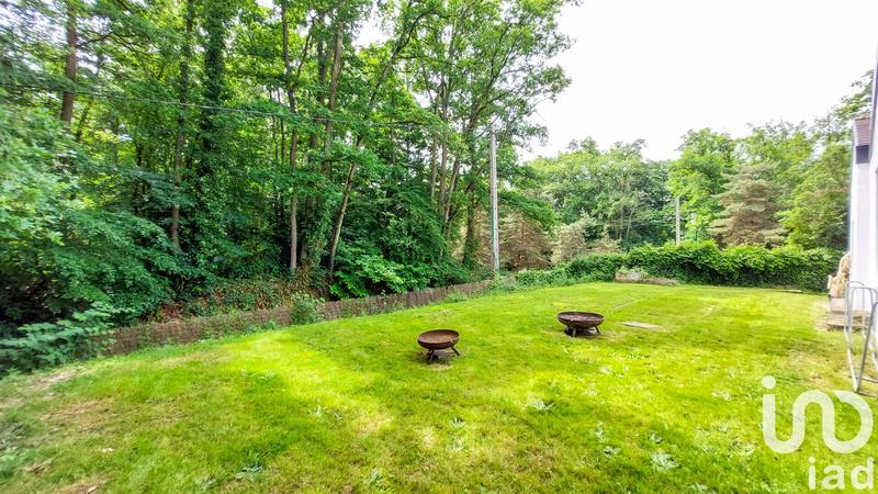 Maison - 211 m² - 7 pièces