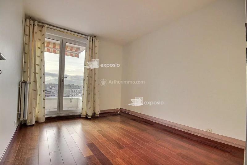 Appartement - 77 m² - 3 pièces