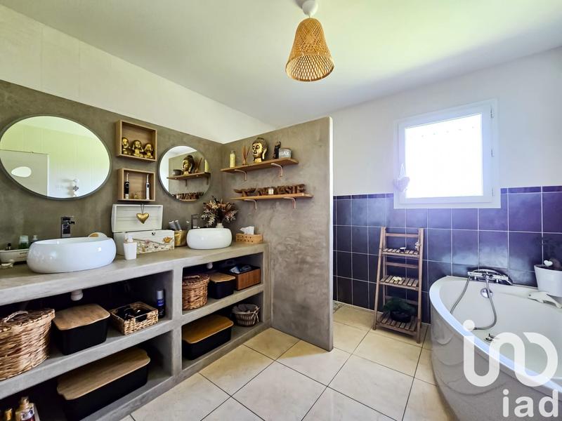 Maison - 150 m² - 6 pièces