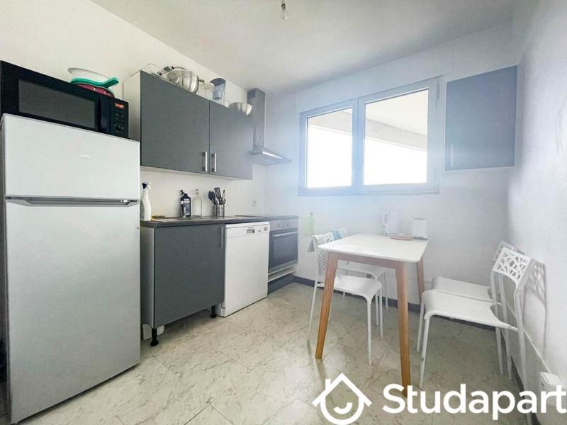 Appartement - 82 m² - 5 pièces