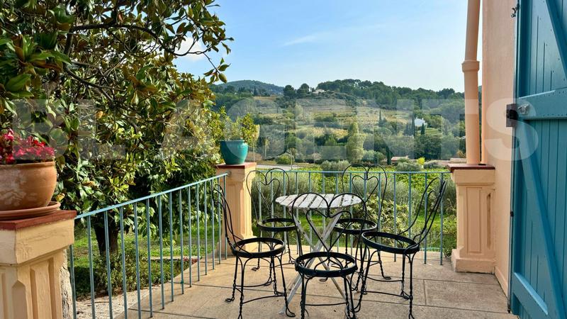 Maison - 170 m² - 6 pièces