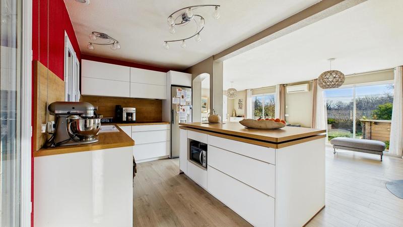 Maison - 120 m² - 5 pièces