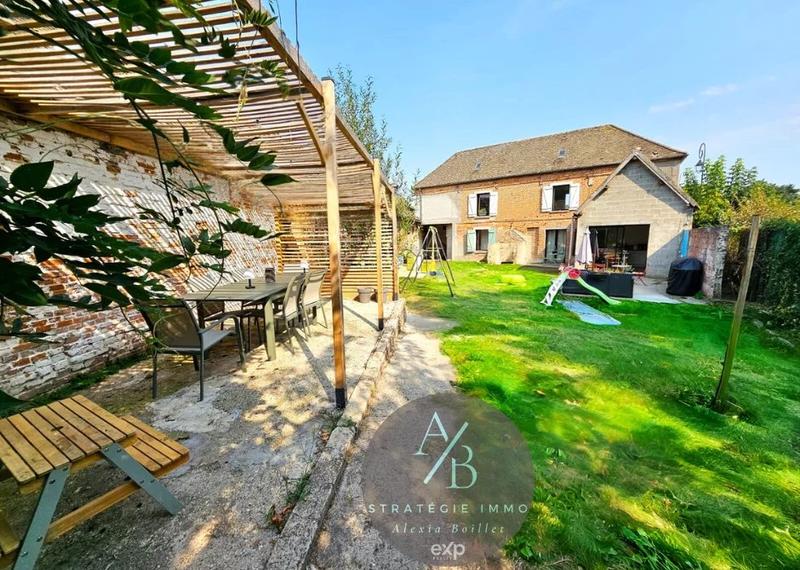 Maison - 150 m² - 5 pièces
