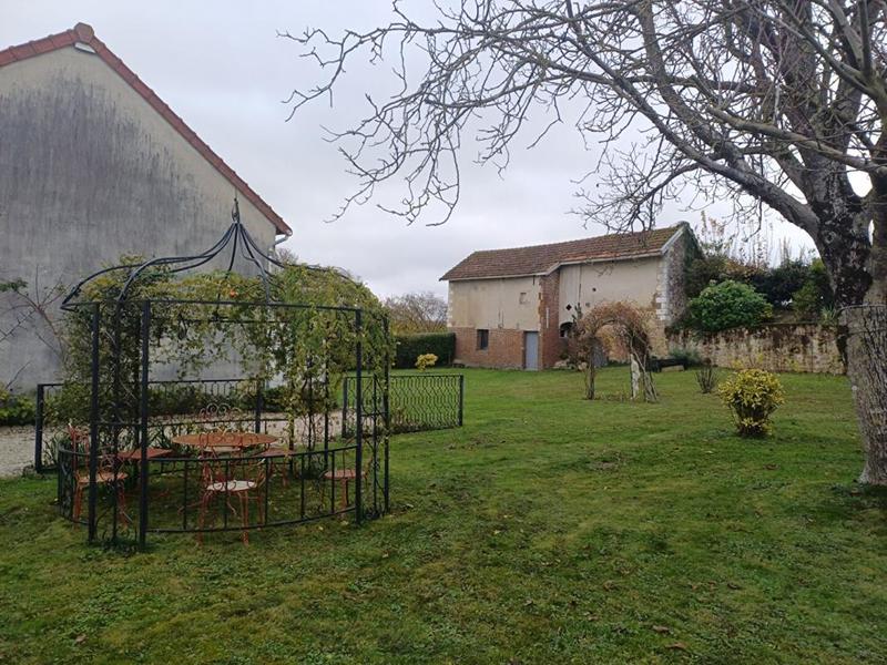 Maison - 110 m² - 4 pièces