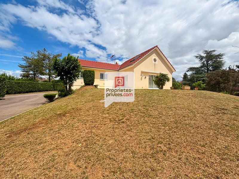 Maison - 155 m² - 7 pièces