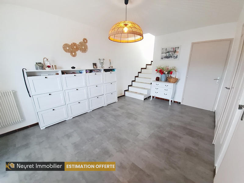 Maison - 257 m² - 8 pièces