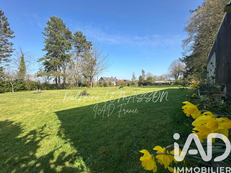 Maison - 187 m² - 7 pièces