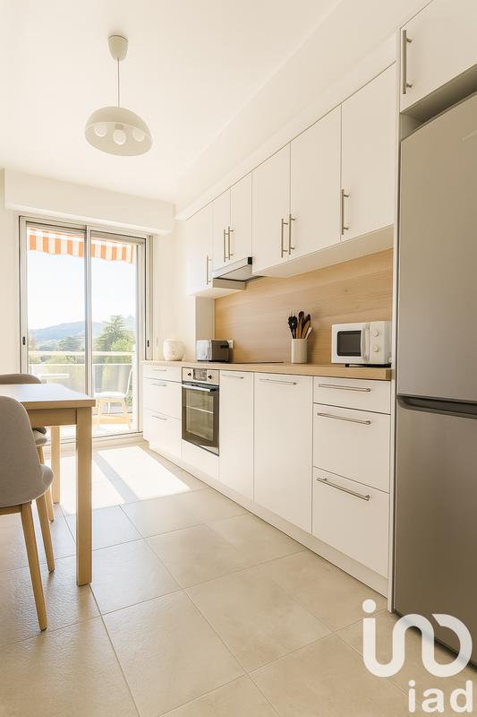 Appartement - 67 m² - 2 pièces