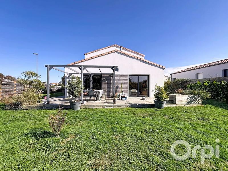 Maison - 100 m² - 4 pièces