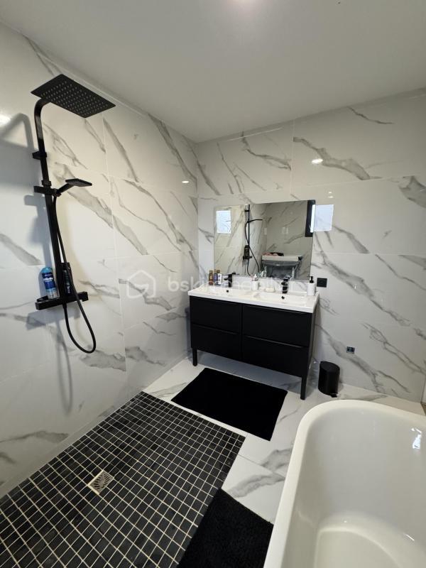 Villa - 120 m² - 5 pièces