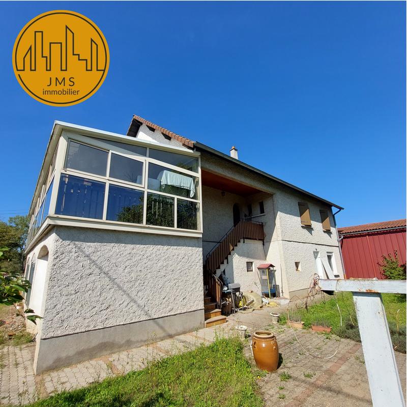 Maison - 210 m² - 7 pièces