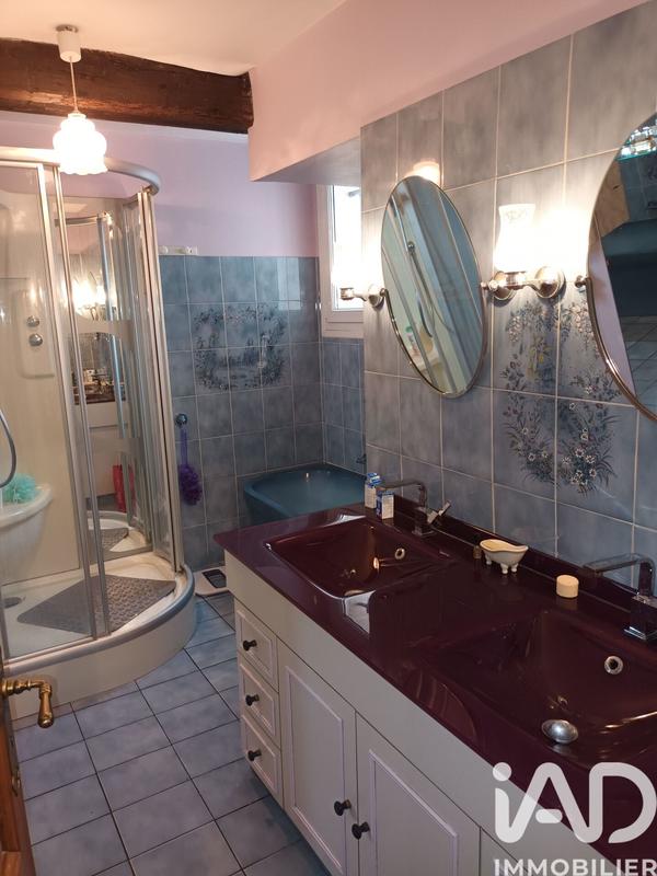 Maison - 95 m² - 5 pièces