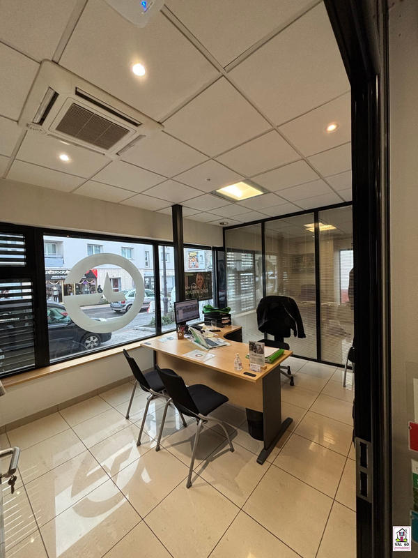 Local d'activités - 175 m²