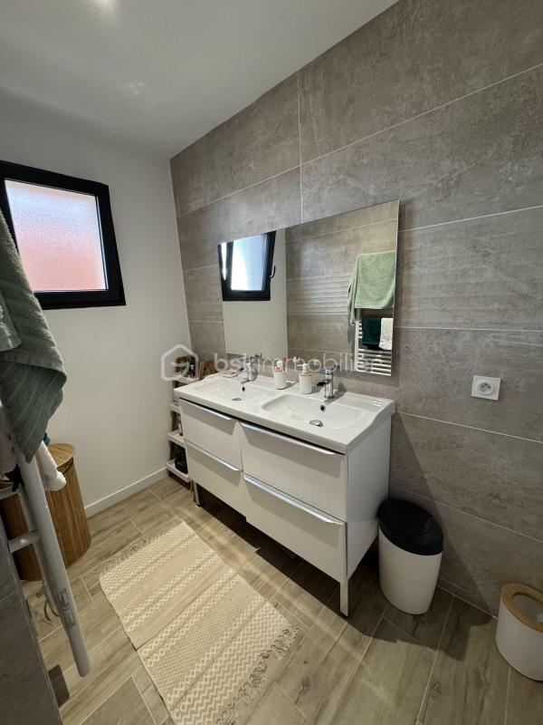 Villa - 120 m² - 5 pièces