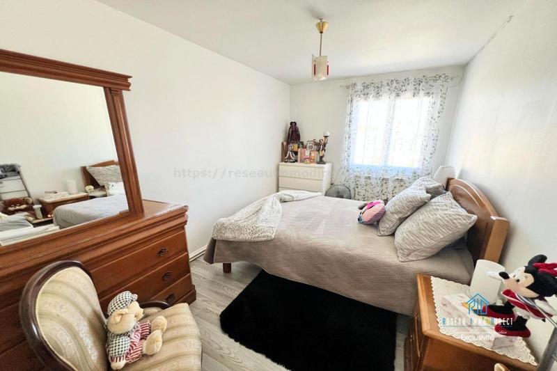 Maison traditionnelle - 100 m² - 4 pièces