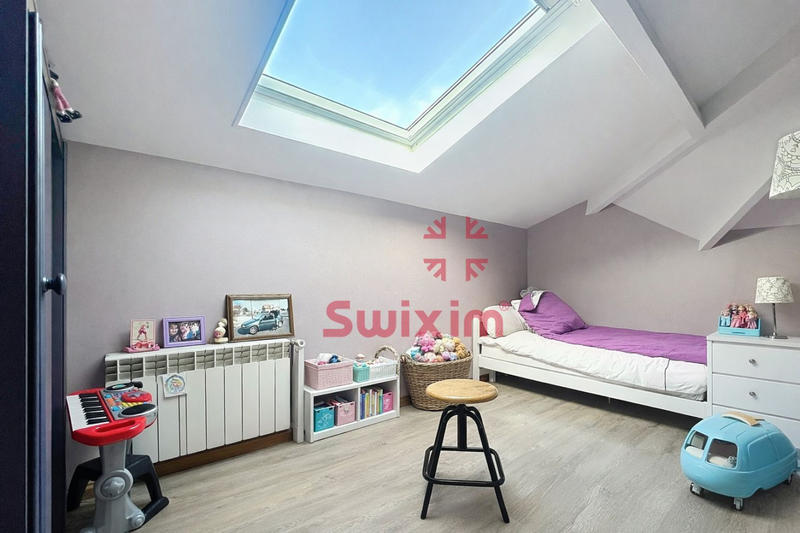 Maison - 80 m² - 5 pièces