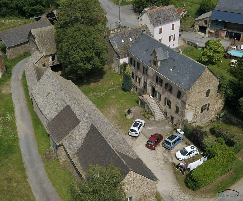 Ferme - 240 m² - 9 pièces