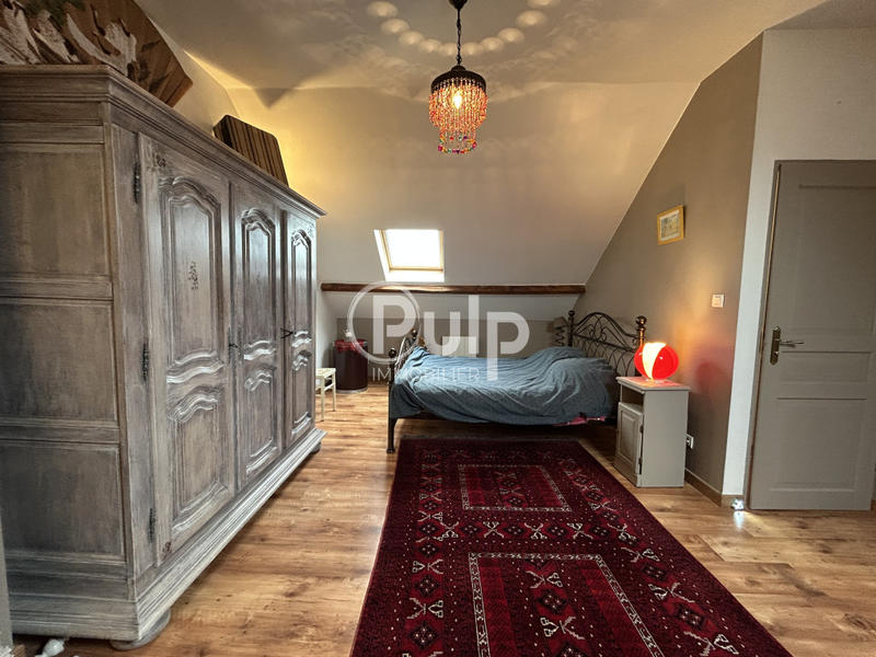 Maison - 140 m² - 6 pièces