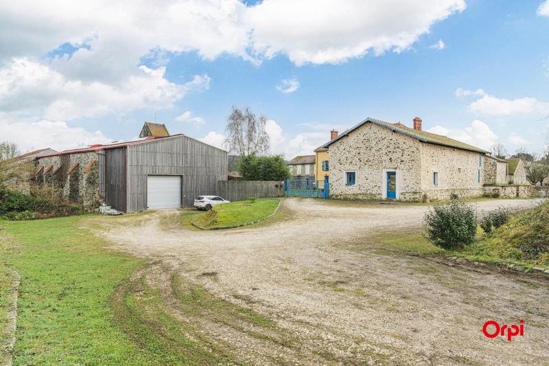 Propriété - 320 m² - 6 pièces