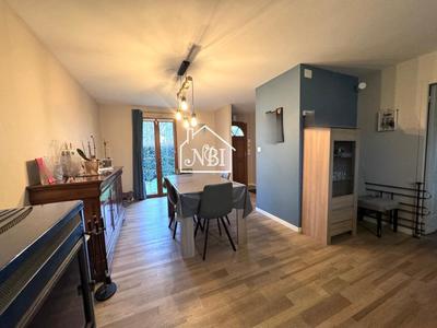 Pavillon - 83 m² - 5 pièces