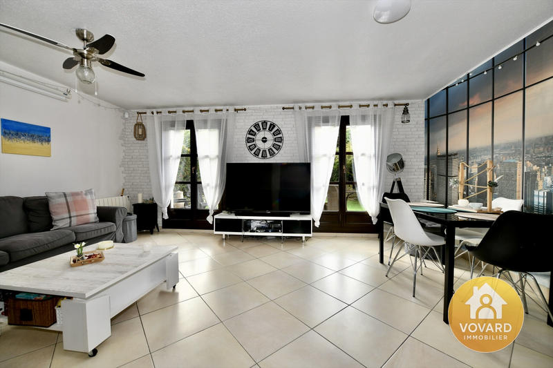 Maison - 105 m² - 6 pièces