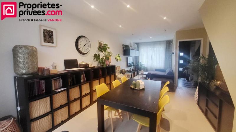 Maison - 105 m² - 5 pièces