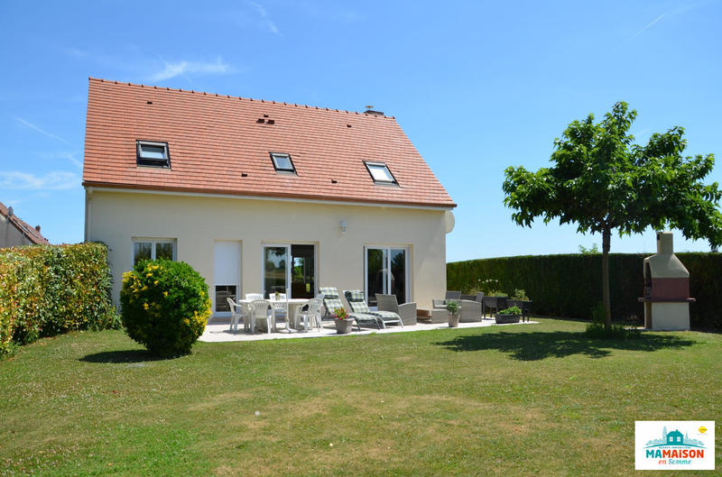 Maison - 124 m² - 6 pièces