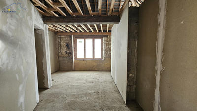 Maison - 95 m² - 2 pièces