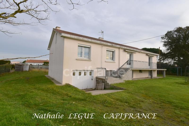 Maison - 196 m² - 11 pièces