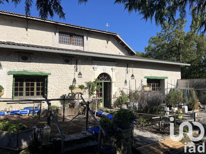 Maison - 278 m² - 7 pièces