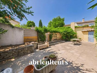 Maison - 94 m² - 5 pièces