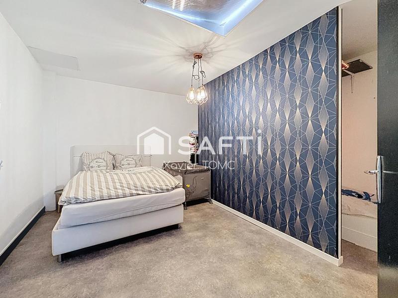 Maison - 182 m² - 5 pièces