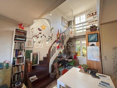 Maison - 150 m² - 5 pièces