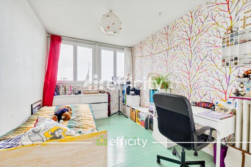 Appartement ancien - 72 m² - 4 pièces