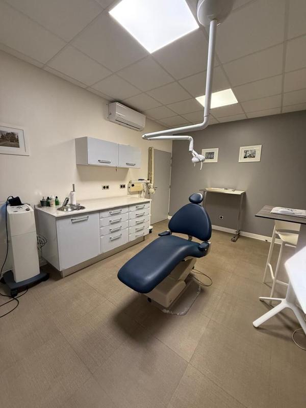 Bureau - 398 m² - 5 pièces