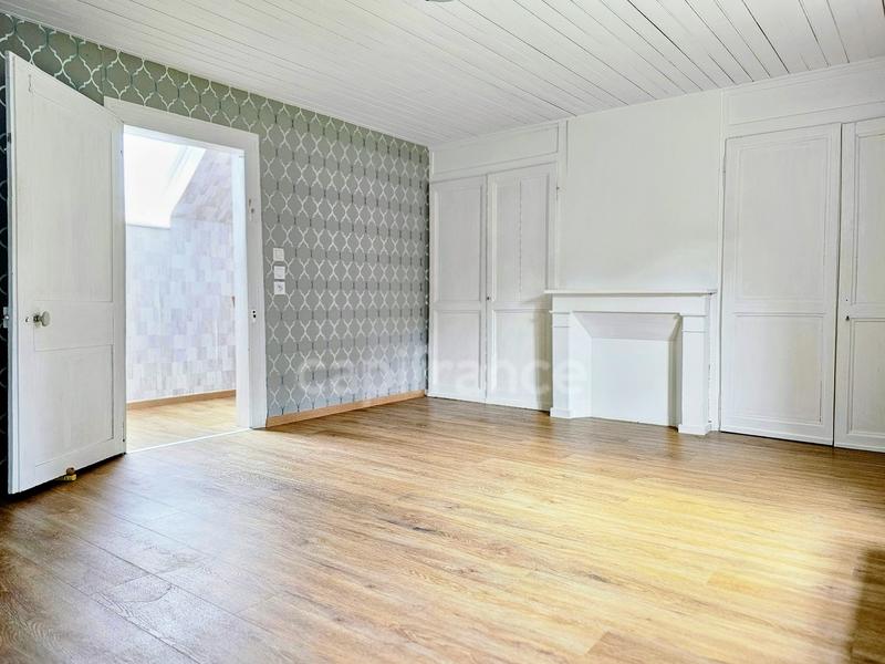 Corps de ferme - 227 m² - 5 pièces