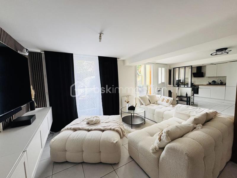 Pavillon - 76 m² - 4 pièces