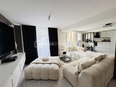 Pavillon - 76 m² - 4 pièces