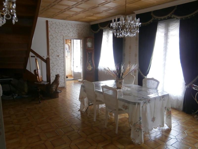 Maison - 172 m² - 7 pièces