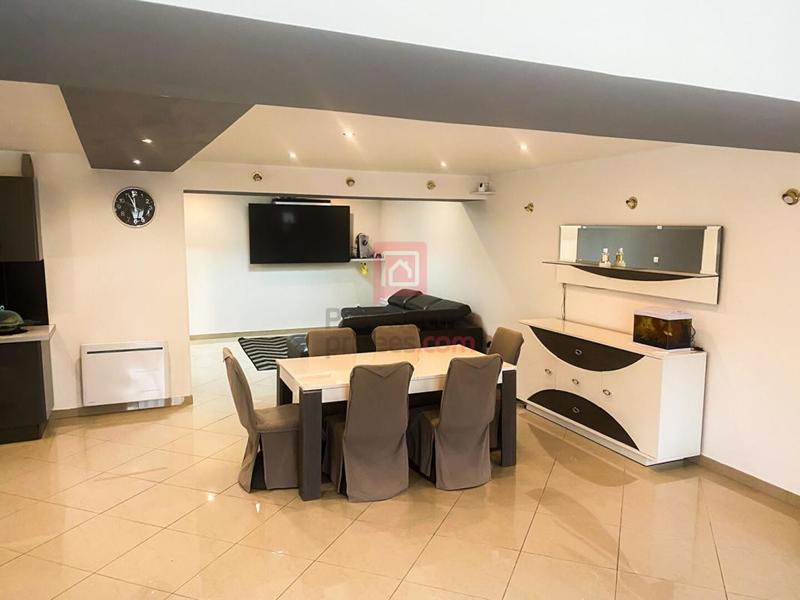 Maison - 154 m² - 4 pièces