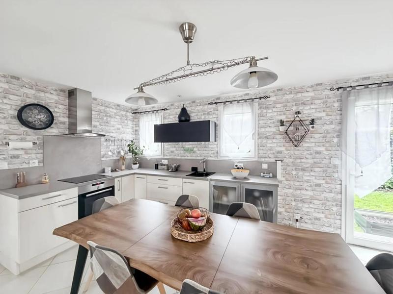 Maison - 123 m² - 6 pièces