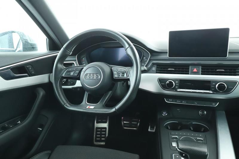 Audi A4 1.4 Tfsi s line s tronic 150 ch
