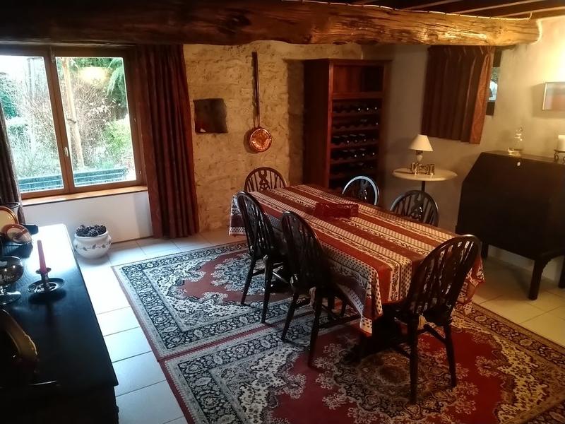 Maison - 240 m² - 9 pièces