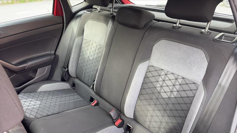 Volkswagen Polo VI 1.0 Tsi 95 R-Line