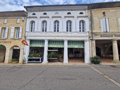 Immeuble - 700 m² - 9 pièces