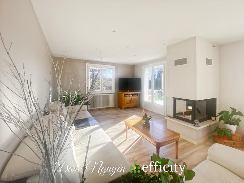 Villa - 171 m² - 8 pièces