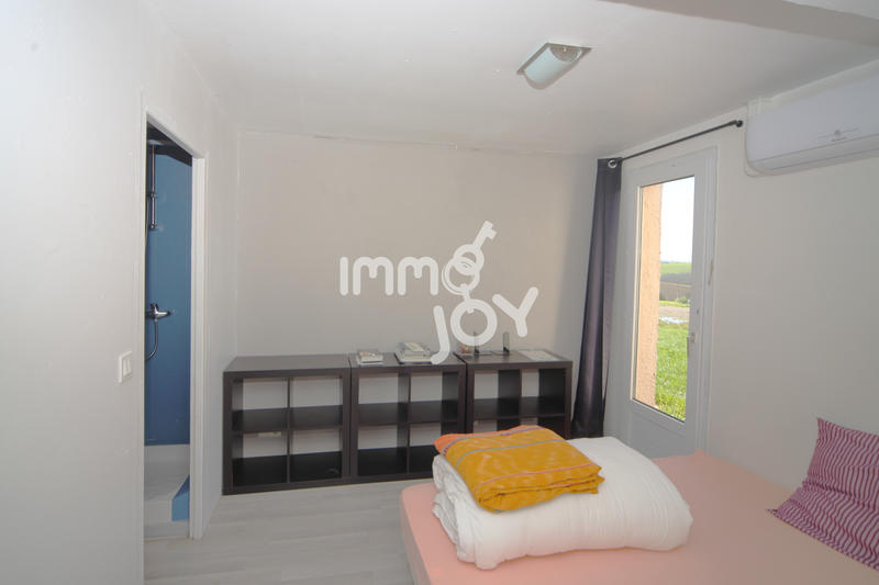 Maison - 216 m² - 8 pièces