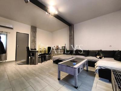 Maison de village - 93 m² - 3 pièces